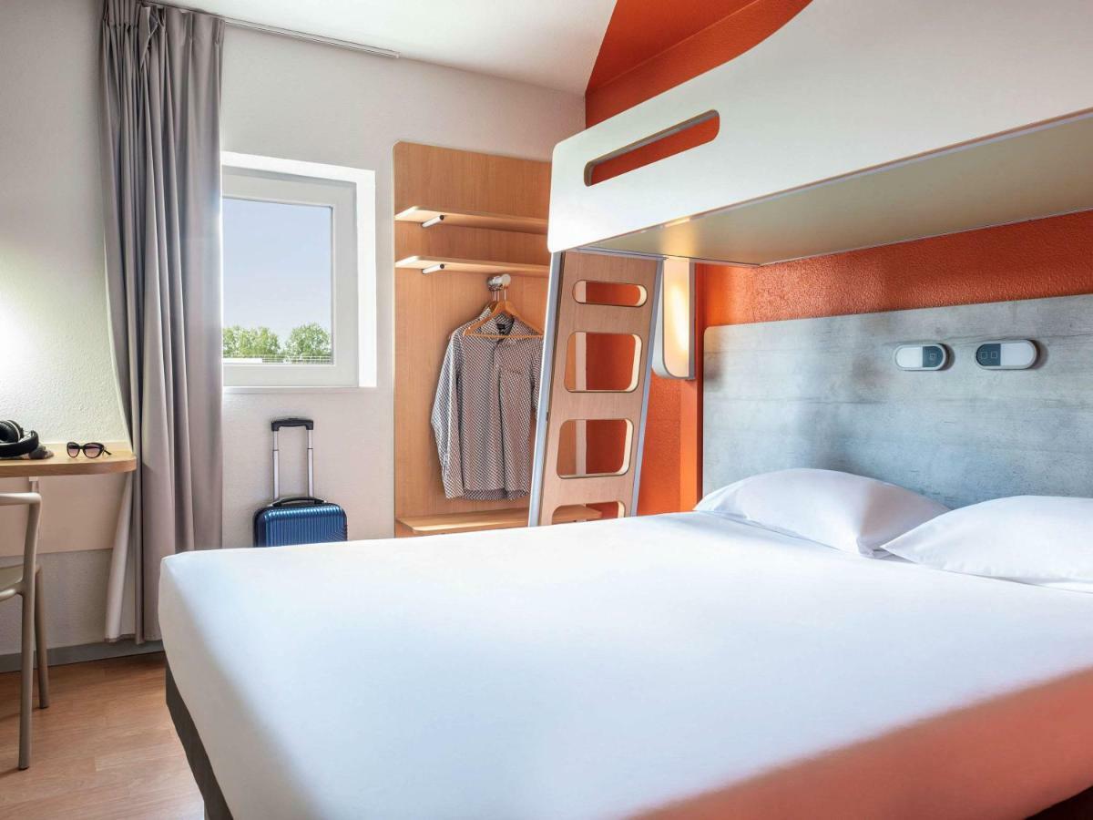 Ibis Budget Grigny Centre Kültér fotó